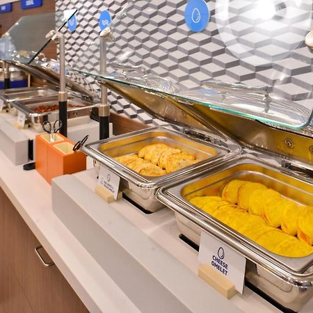 Holiday Inn Express & Suites - Canton By Ihg Екстер'єр фото