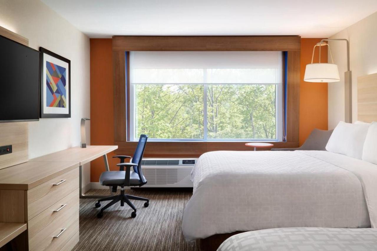 Holiday Inn Express & Suites - Canton By Ihg Екстер'єр фото